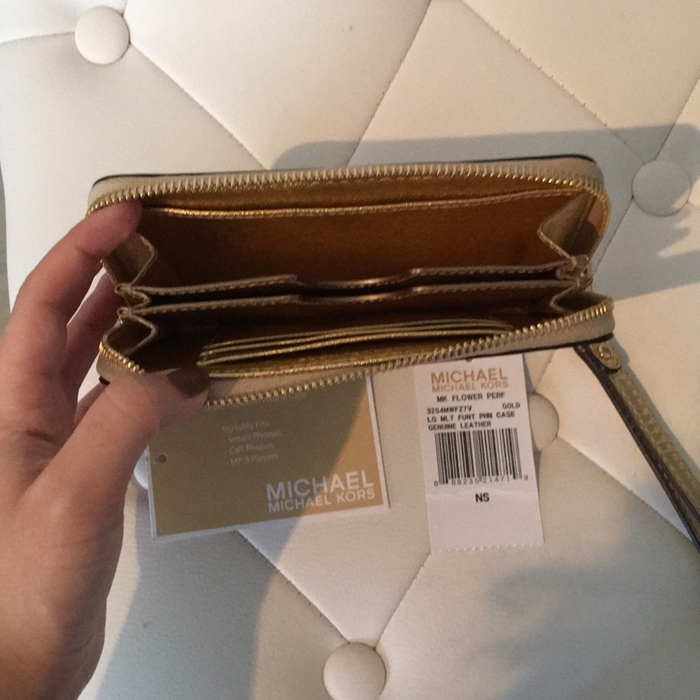 🎒 Michael Kors Flower Wristlet Phone Case Leather - Picture 3 of 4